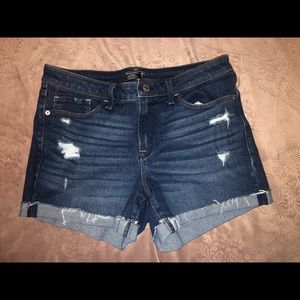 Abercrombie & Fitch Jean shorts